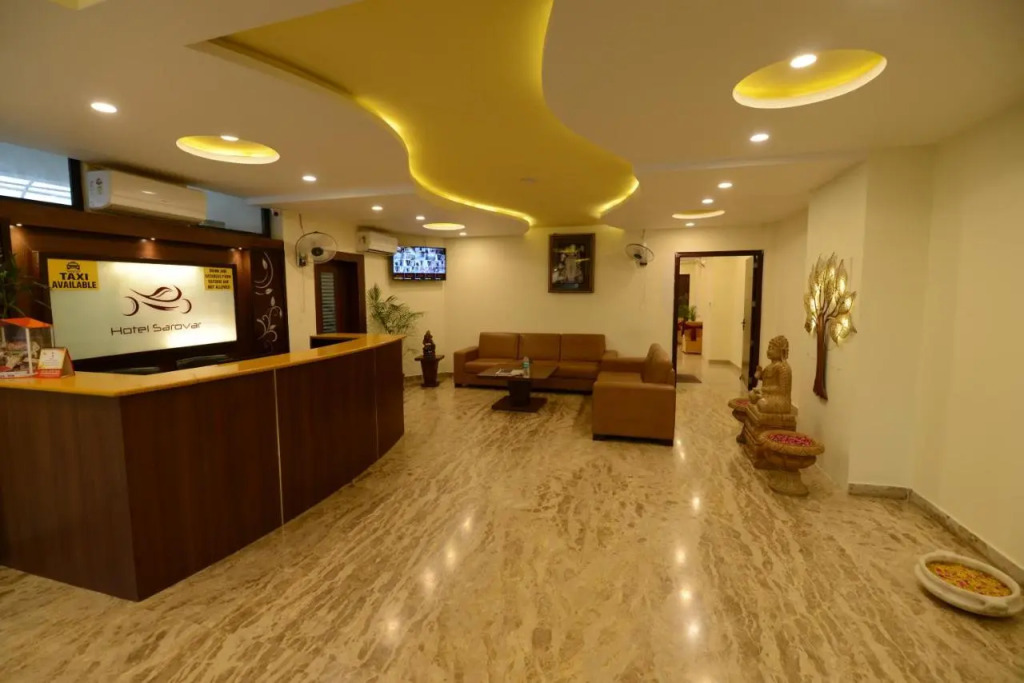 Hotel Sanobar