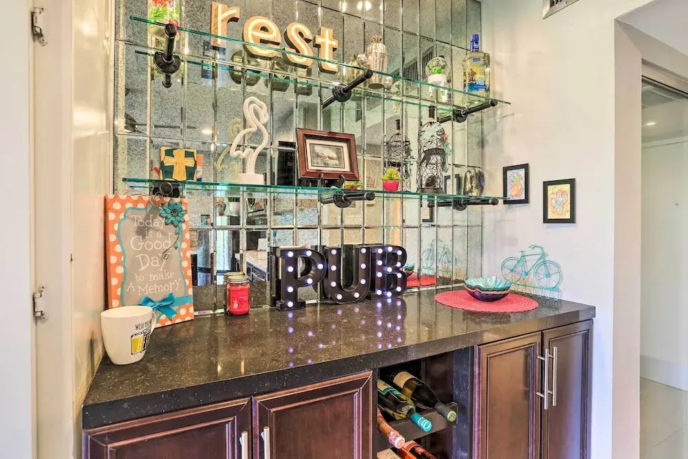Pool & Hot Tub Access: Palm Desert Studio Condo