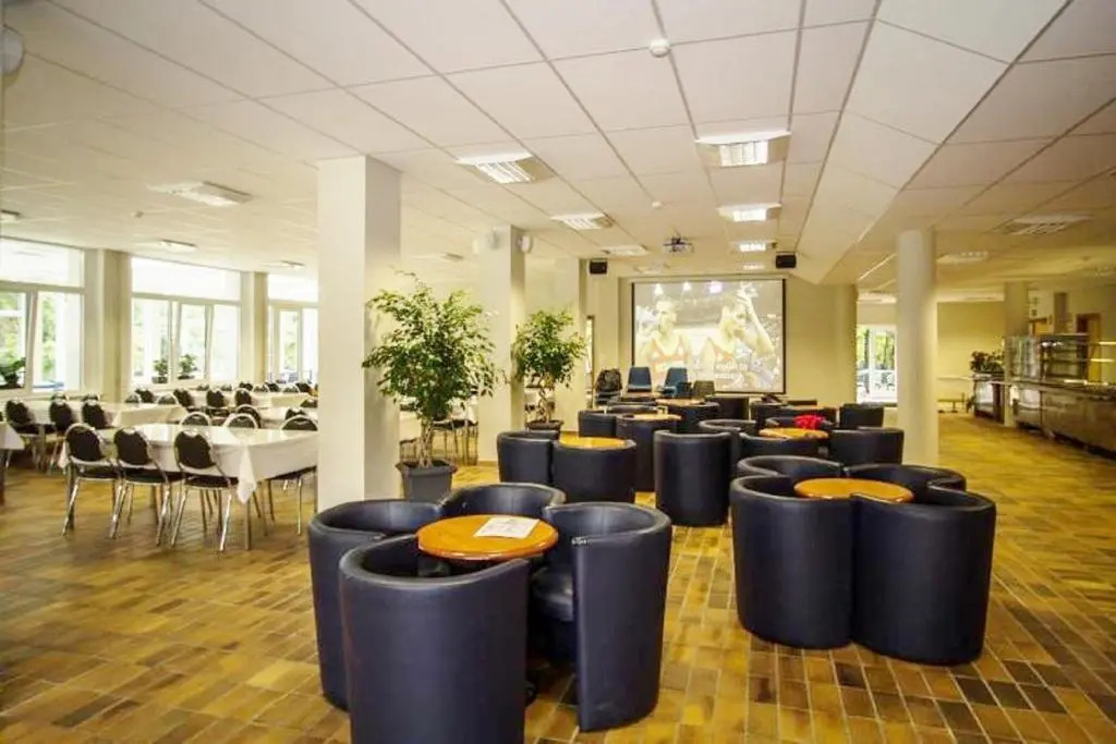 J-Club De Knapzak / La Besace