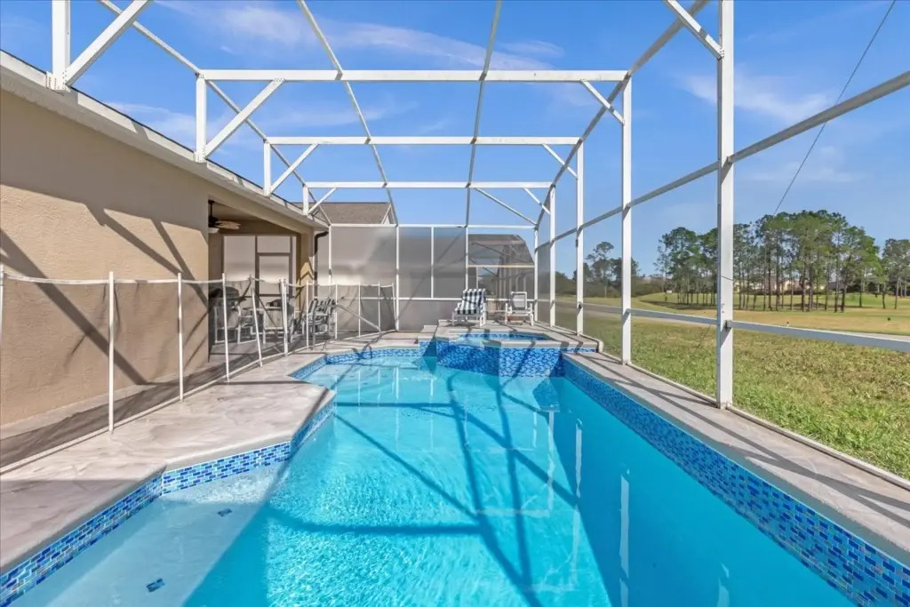 3 BR Highercombe Villa w/Spa & Golf Views, Davenport, US