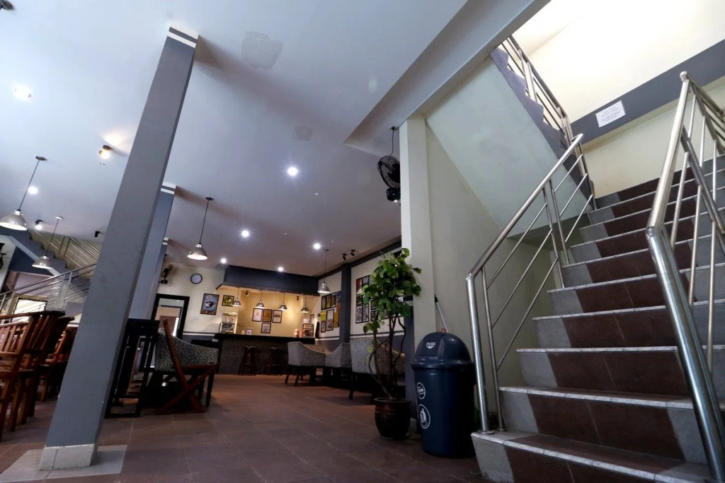 Bang Day Residence by Ruumu