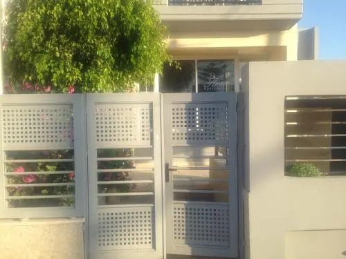 Anna Apartments I