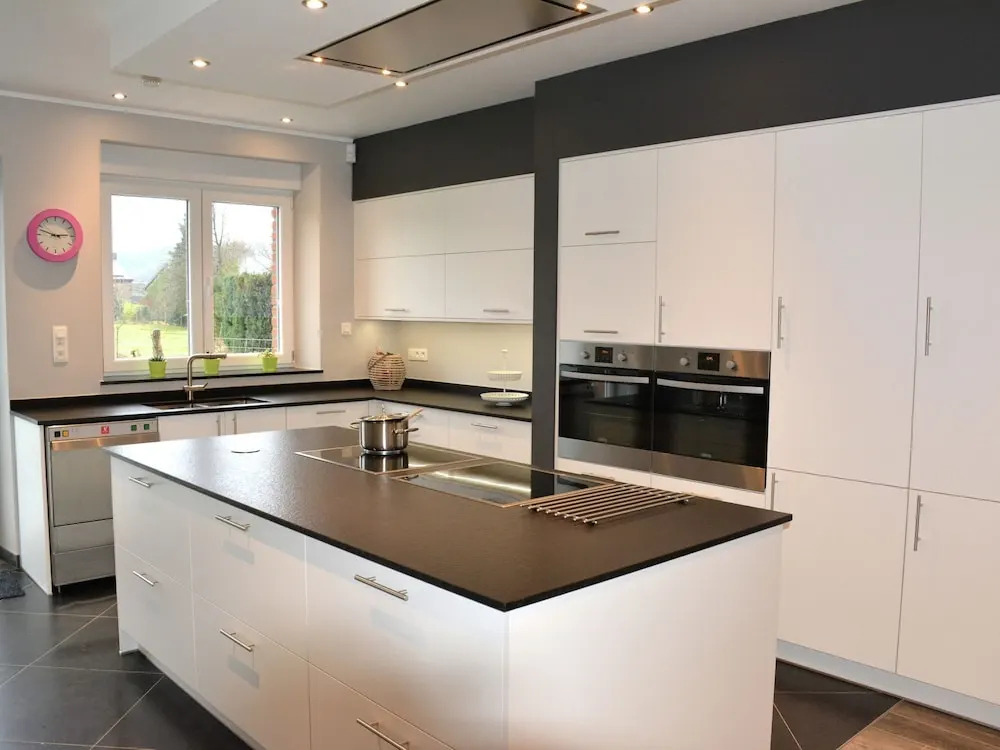 Exquisite Holiday Home in Manhay with Sauna