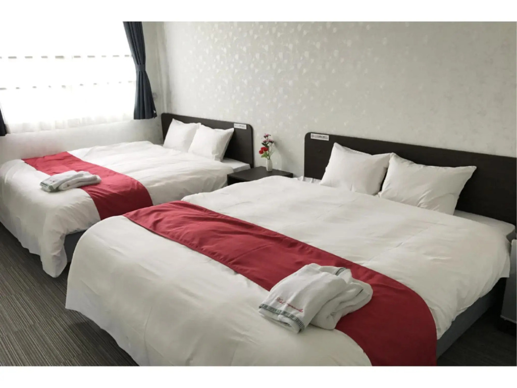 Bougainvillea Hino Hotel