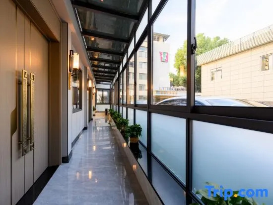 Xianggang Hudie Hotel