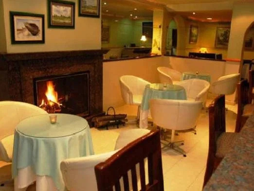 Hotel-Monti