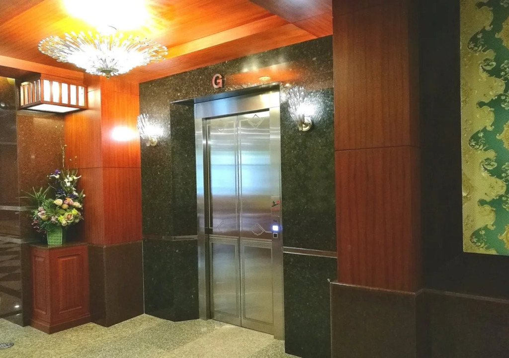 Nartsiri Residence
