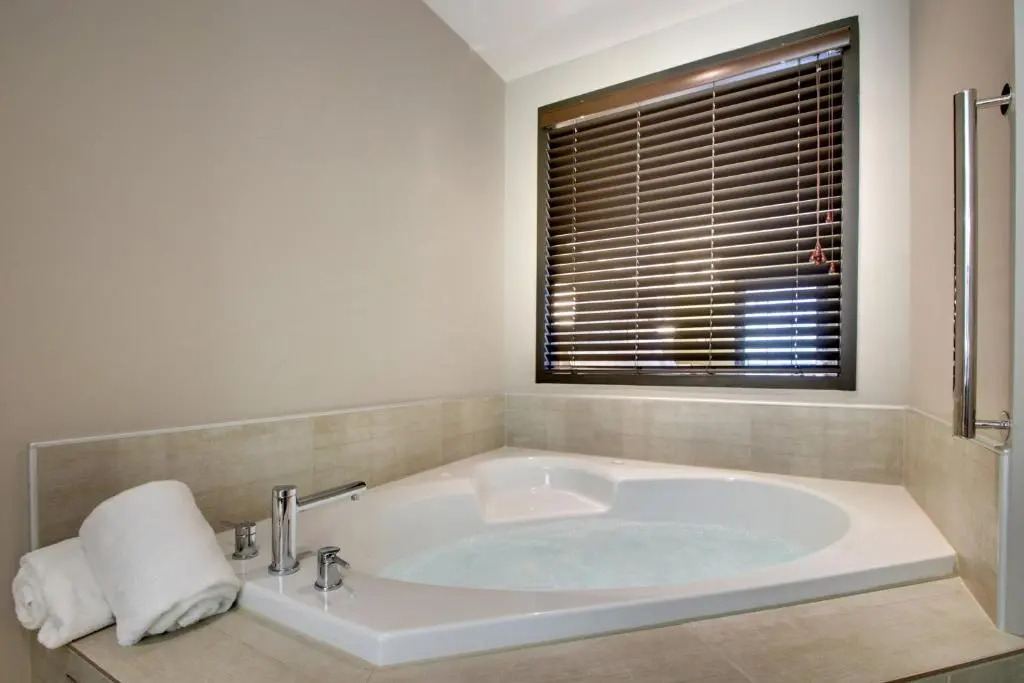 Holiday Inn Express & Suites Helen by IHG