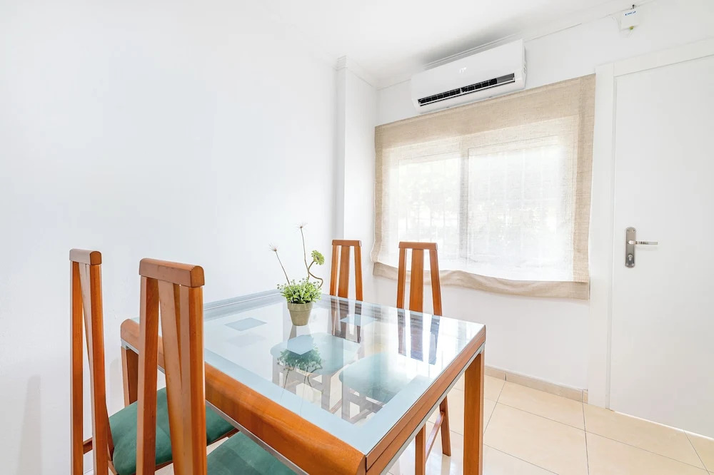 Spain Breaks - 2 bed apt With 2 Pools, Airco, Wifi
