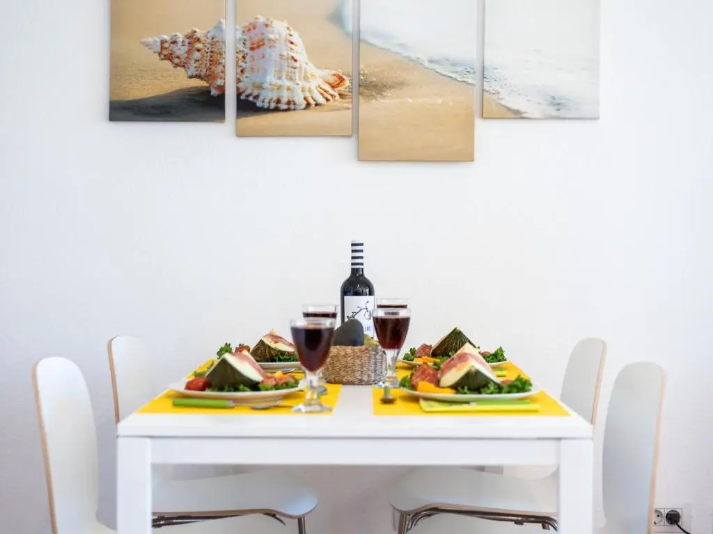 32 BRIGHT COPACABANA ocean view free WiFi