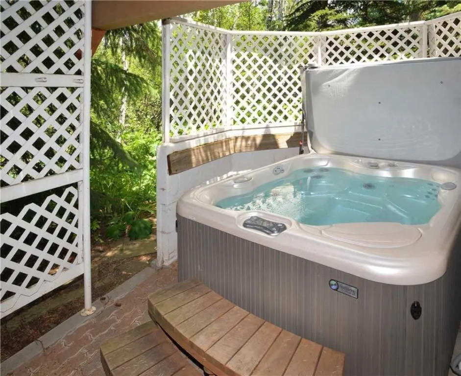 Rockledge Residence 3 Bedrooms 3 Bathrooms Home