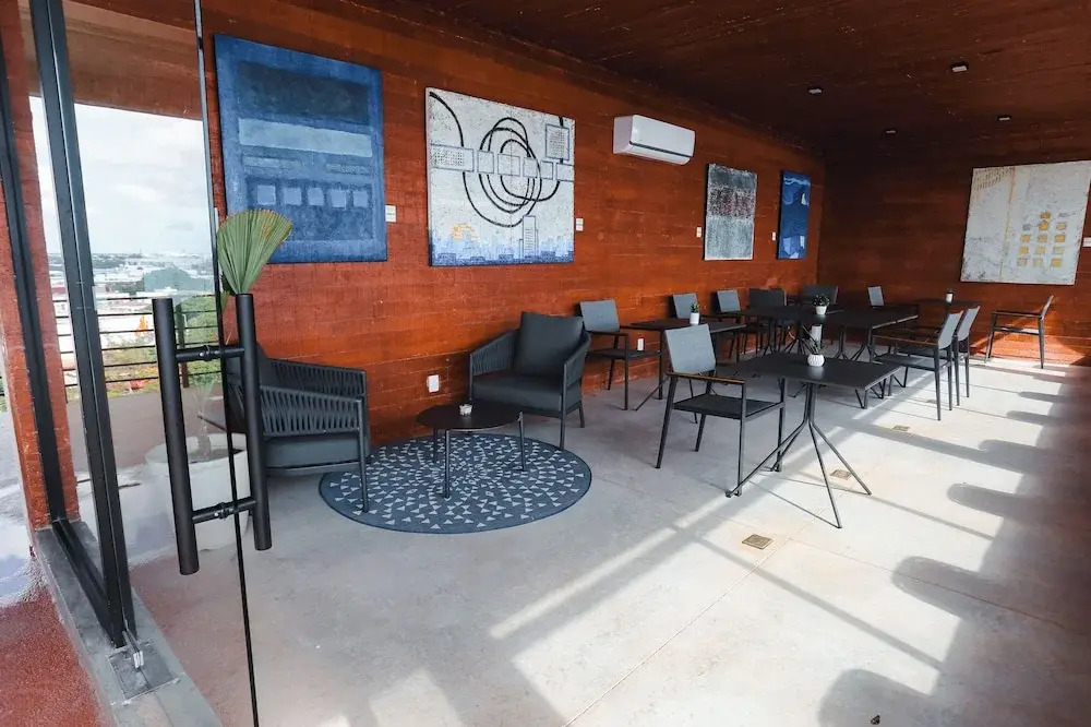 Everglades Suites