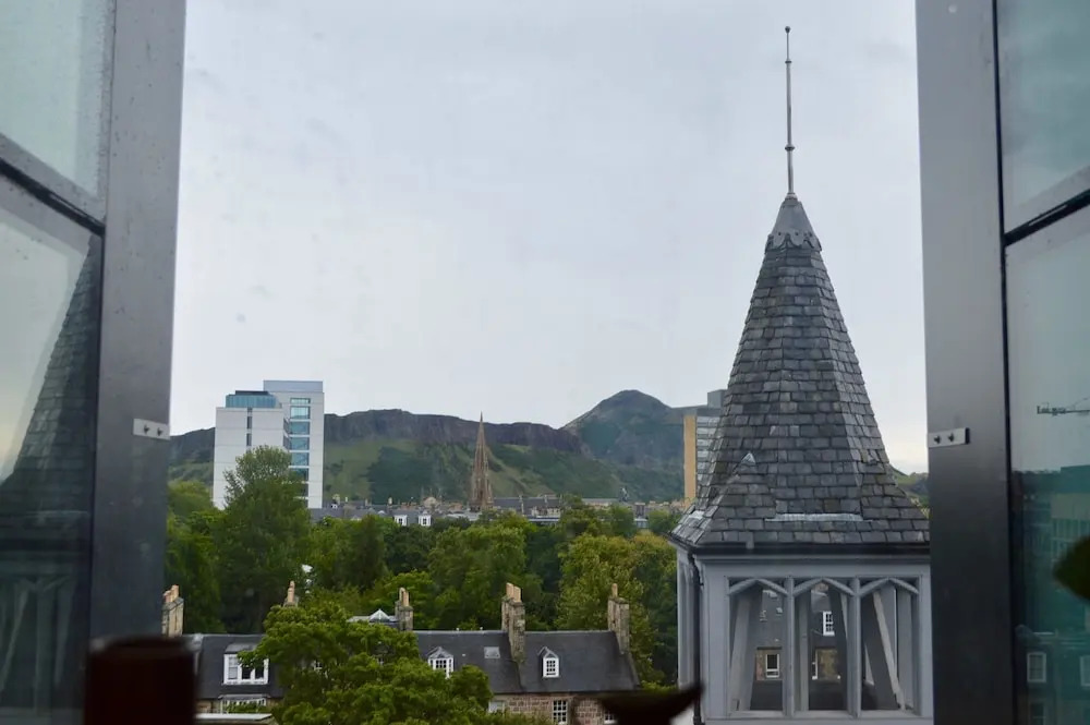 1 Bedroom Central Apartment