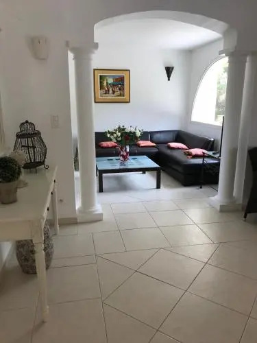 Belle villa dans clos privé - Saint Raphaël Boulouris