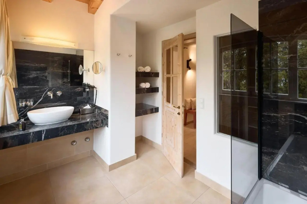Dolomit Boutique Hotel