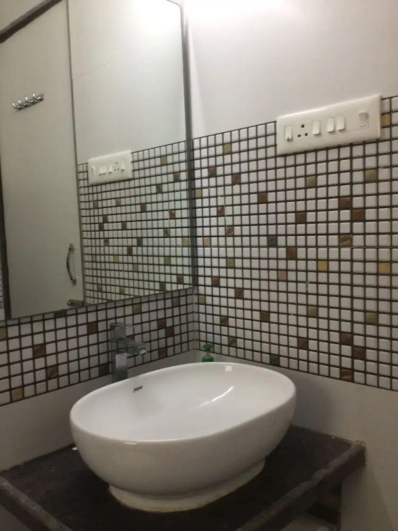 Arista Service Apartments Ghansoli