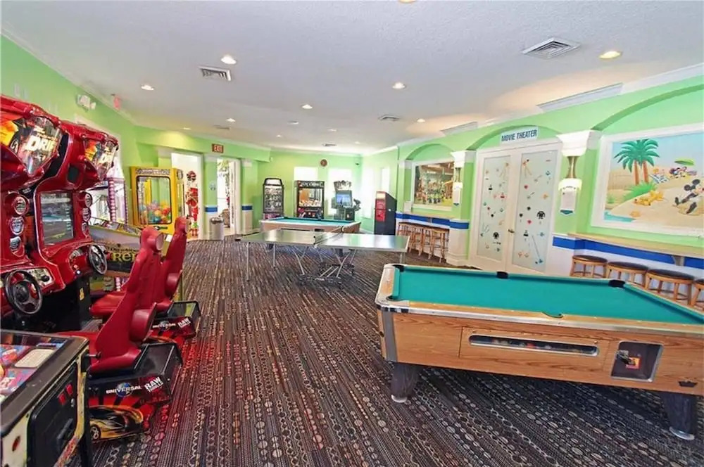 4 Bed in Windsor Palms Resort - Steps to Disney