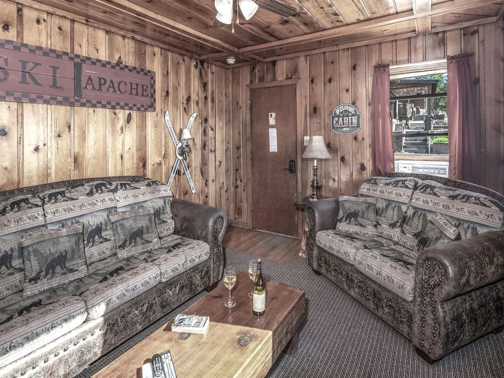 Country Cabin by Vtrips
