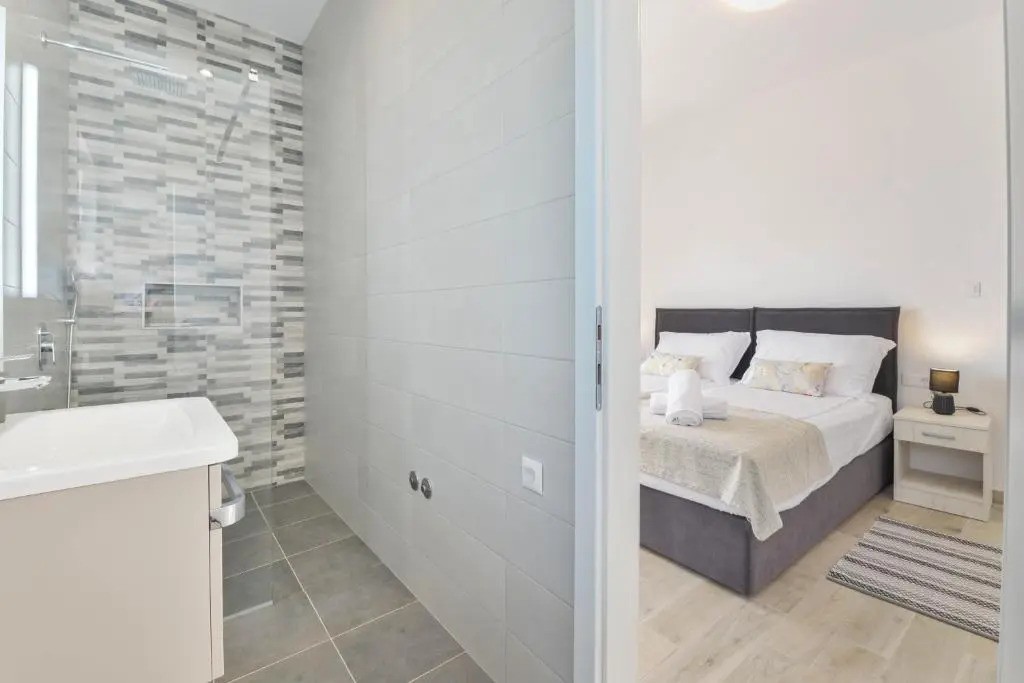 Luxury villa with pool near the beach 2