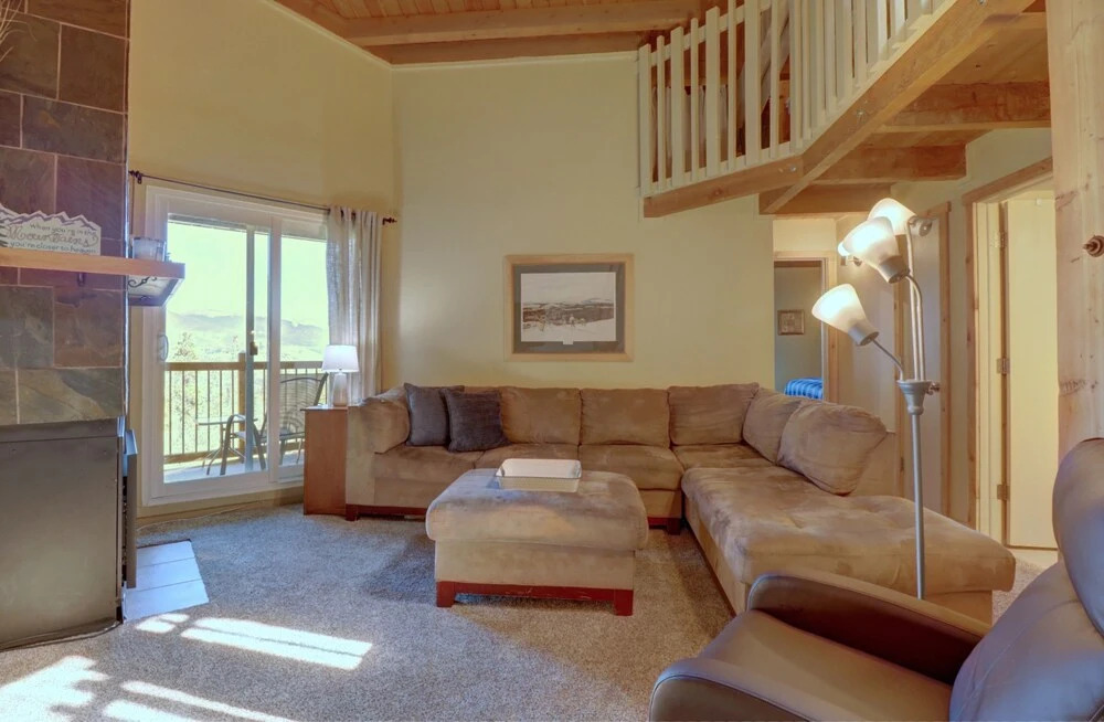 D303 Tree House 2br+loft 2ba 2 Bedroom Condo by Redawning