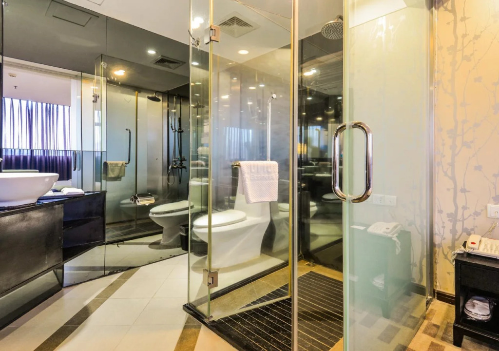 Henry Business Hotel