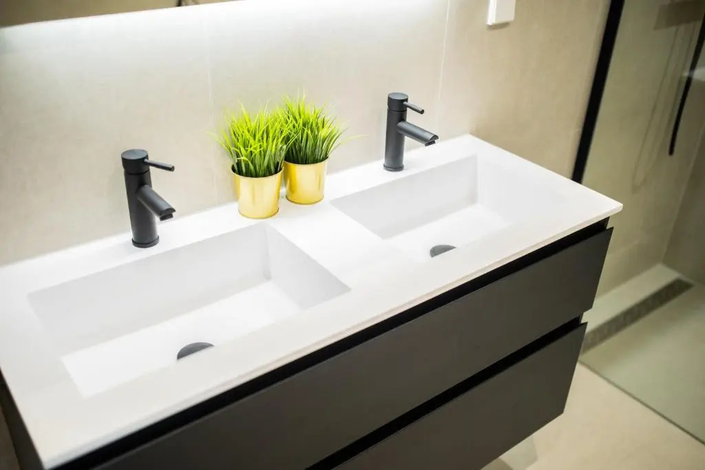 Blissfully 1 Bedroom Serviced Apartment 53m2 -NB306B-