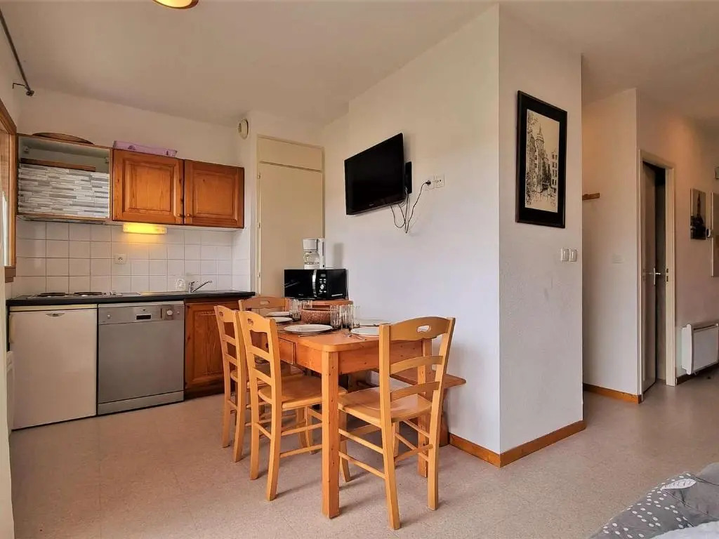 Appartement Le Dévoluy, 2 pièces, 6 personnes - FR-1-525-195