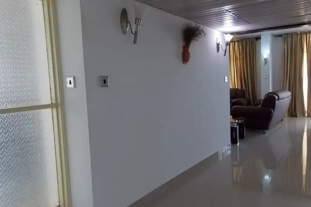 Premier Hotel