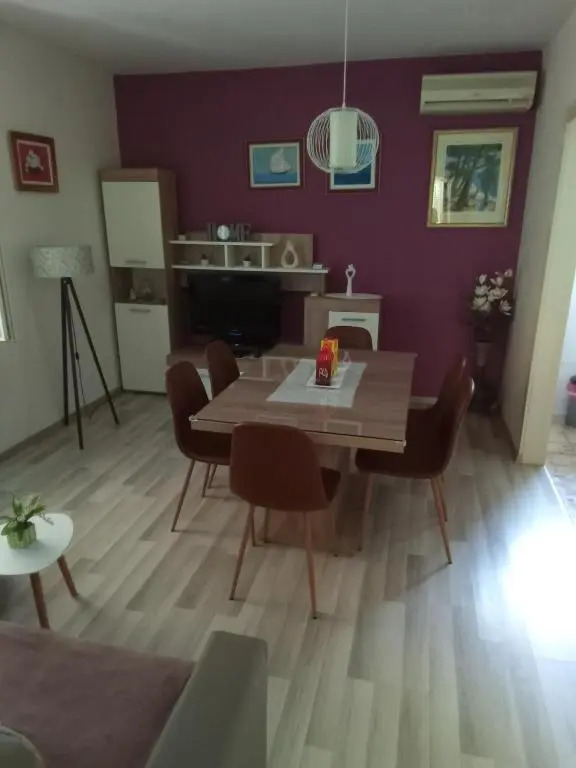 Apartments Smiljana Mucić