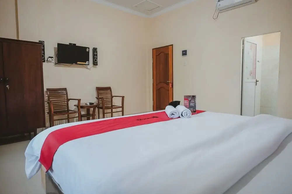 RedDoorz near Ringroad City Walks Medan