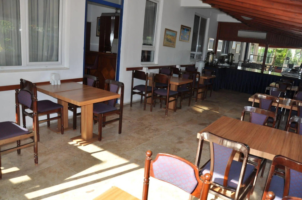 Hotel Lunay