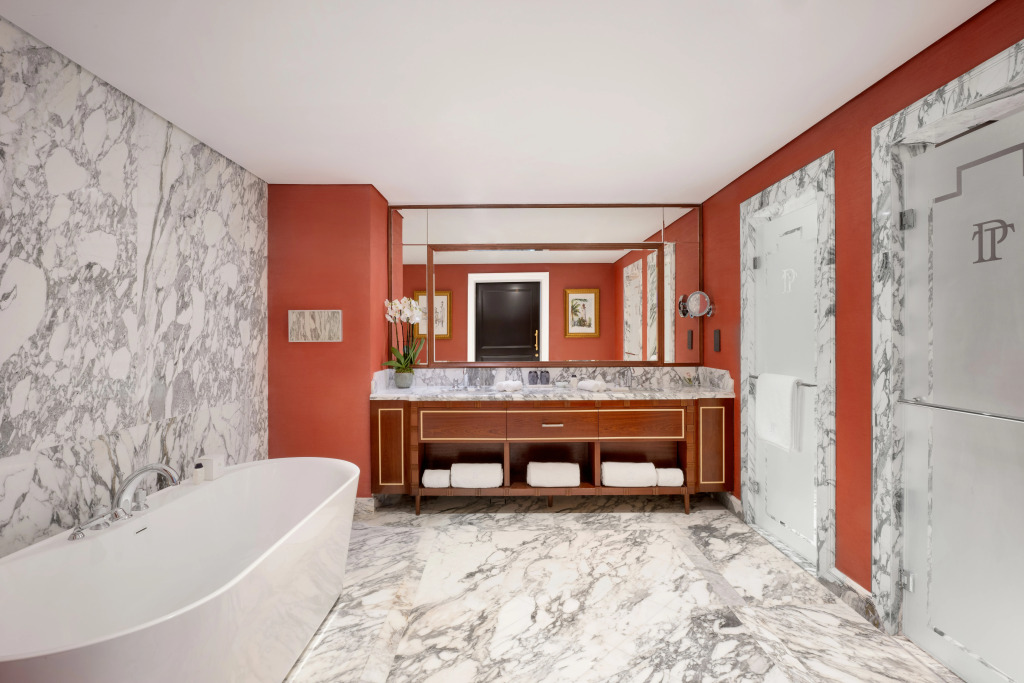 The Plaza Doha, LXR Hotels & Resorts