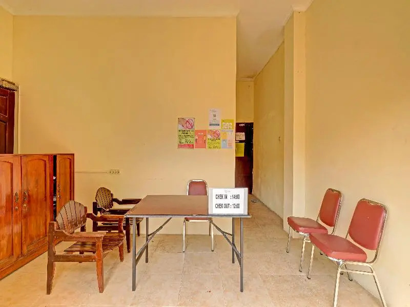 Oyo 91522 Candi Gebang Guesthouse