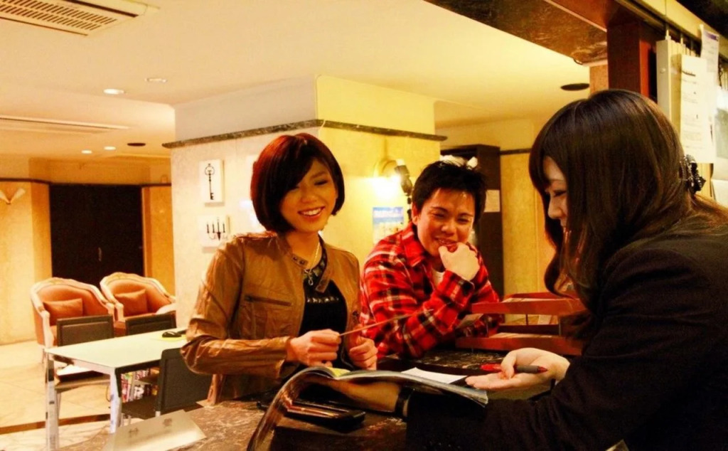 Hotel Shinsaibashi Lions Rock