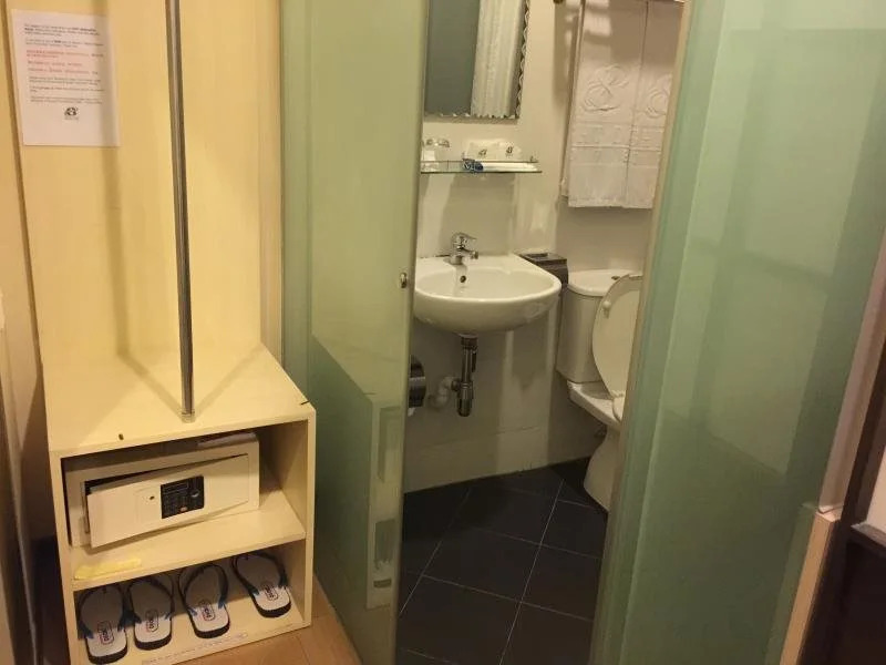 Eight Days Boutique Hotel - Permas Jaya