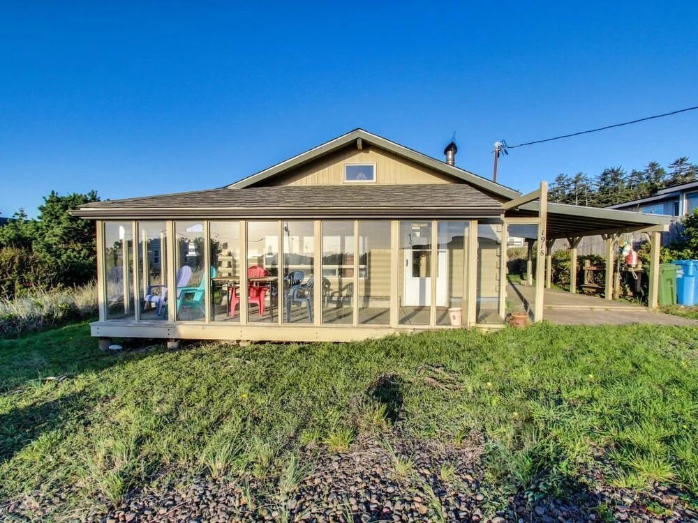 Logan s Sea Cabin