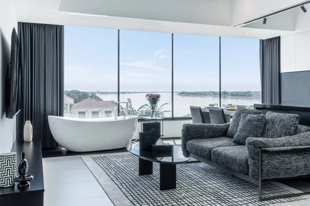 One Riviera Hotel and Residences