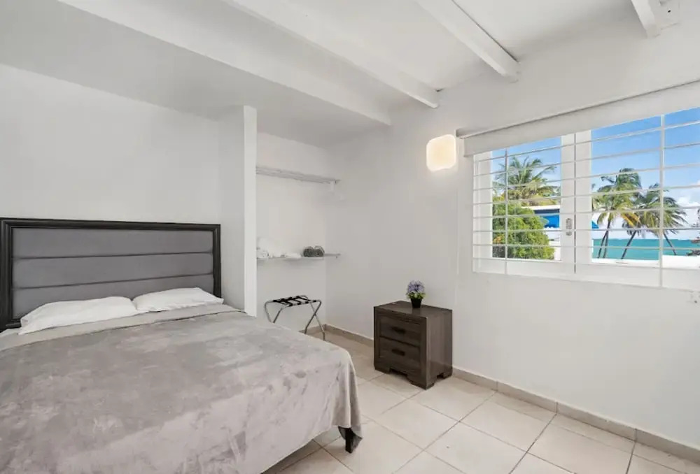Otium Vacation Rental With Pool Steps From The Beach Parking Pet Friendly