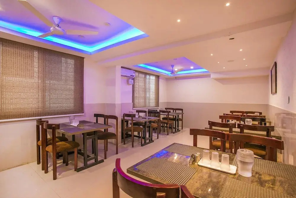 OYO 26197 Pride Suites