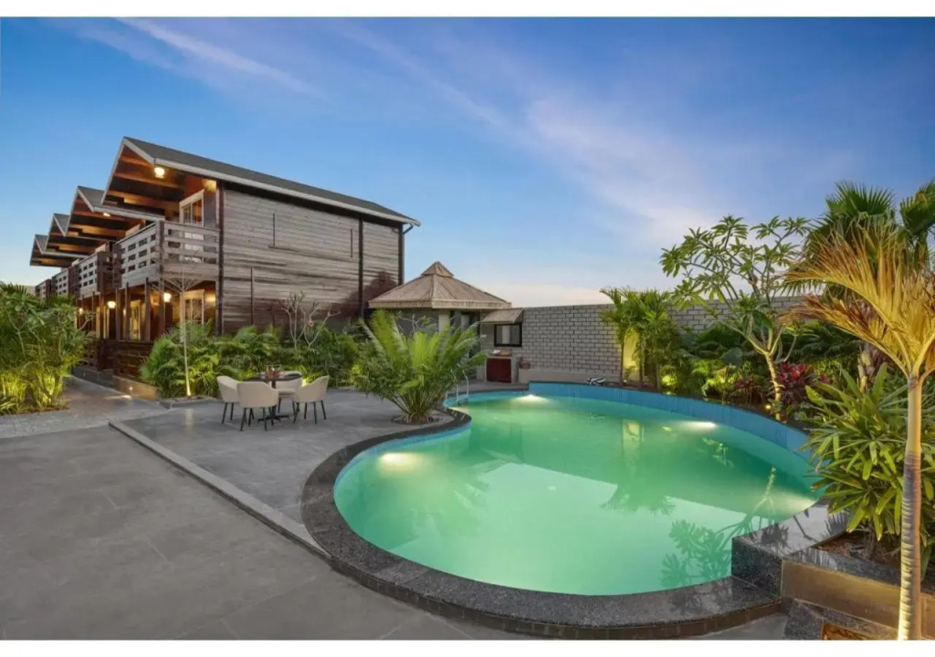 Casawood Resort - A Luxury Private Pool Villa On Mount Abu Road
