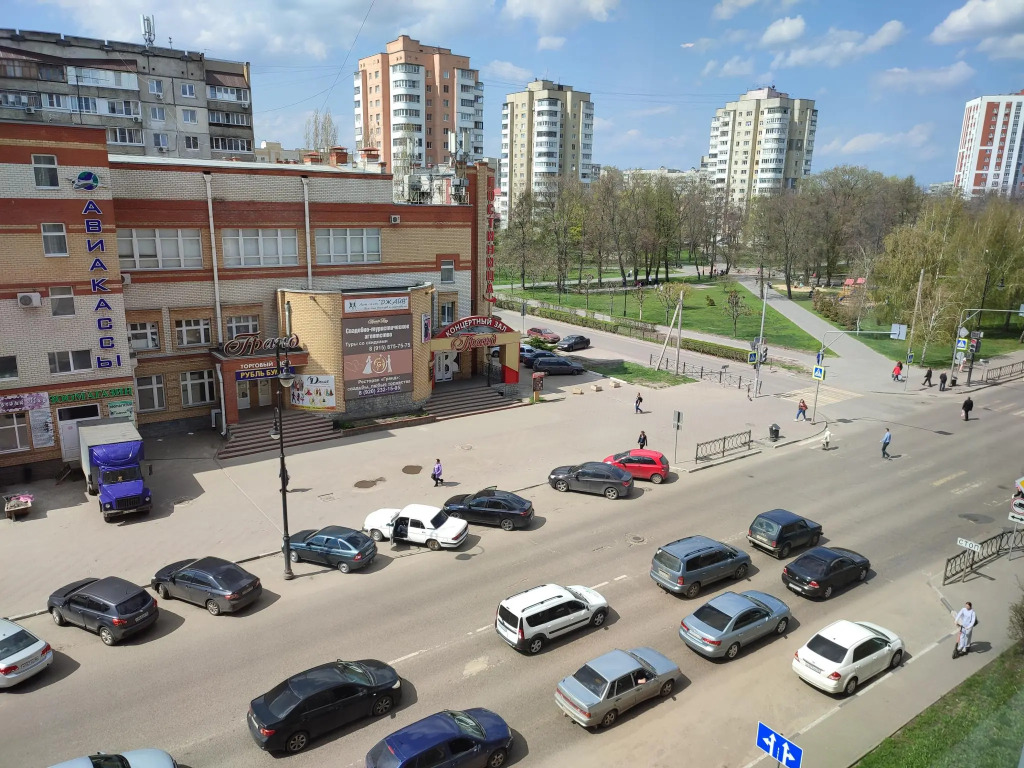 PrezentHaus (ПрезентХаус) на Карла Маркса 175А корпус 4