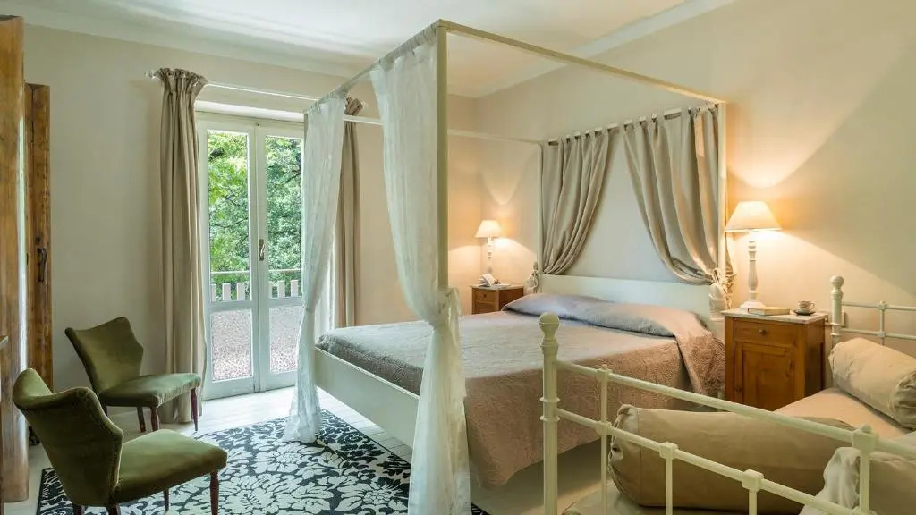 VILLA LA CORTE 6, Emma Villas
