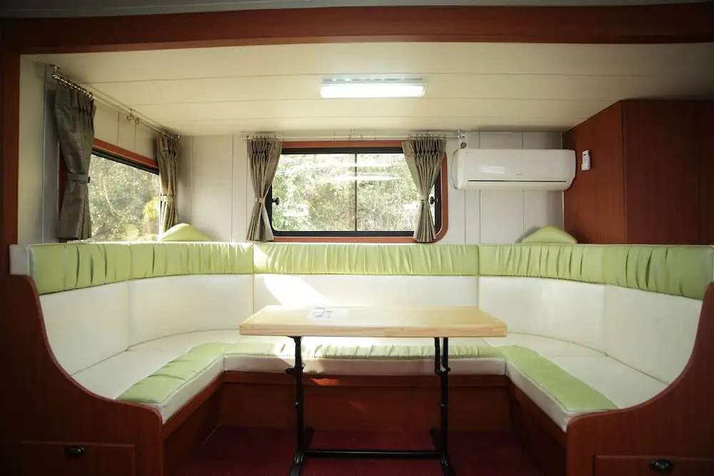 Pamping Jeju Caravan