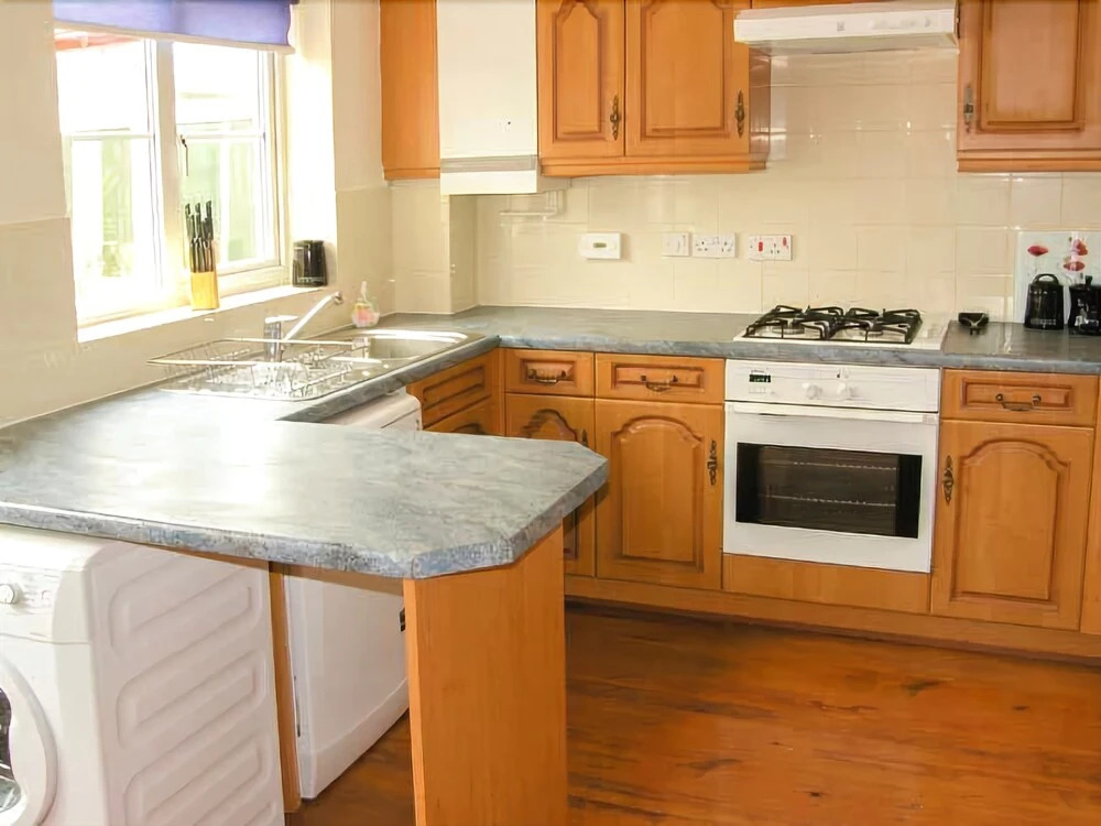10 Friars Field