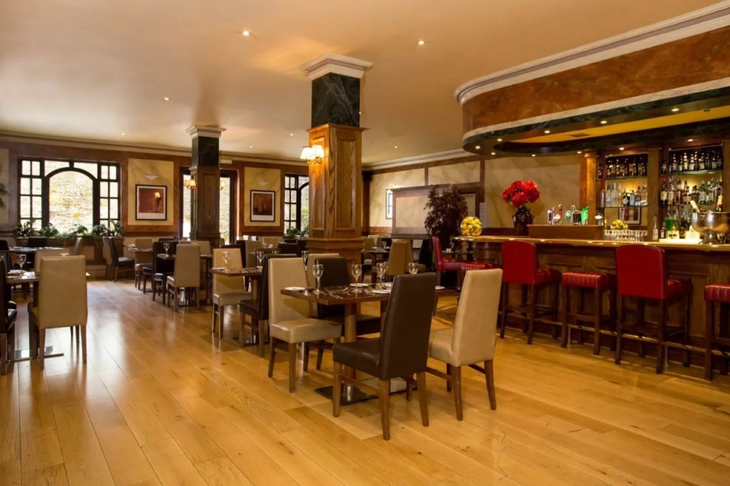 The Victoria Hotel