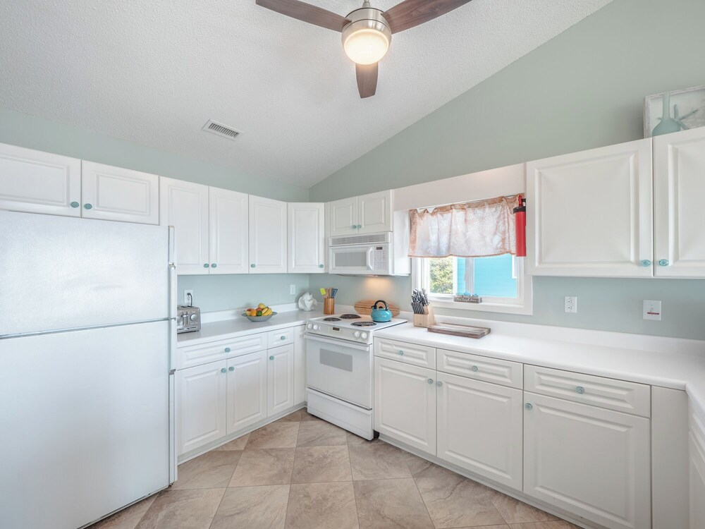 Blue Haven by Topsail Realty