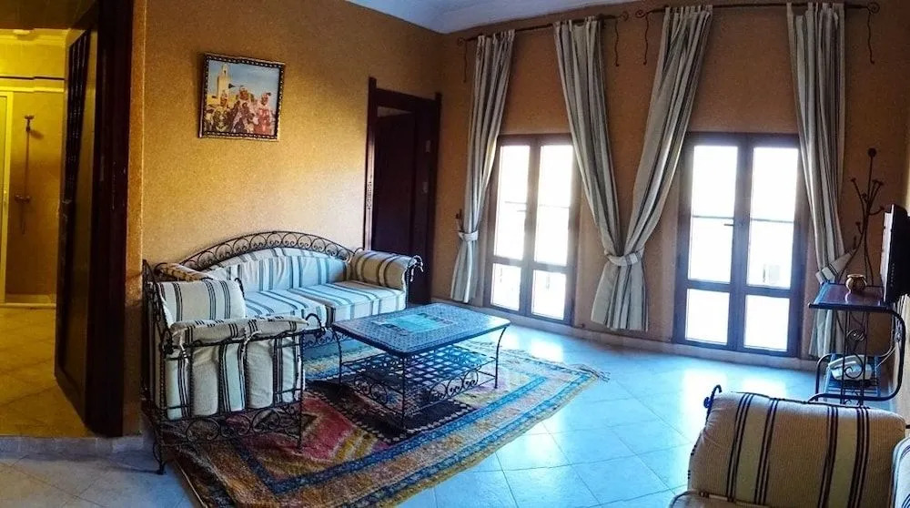 Hotel Salama STE SAL- AMA SUD SARL AU