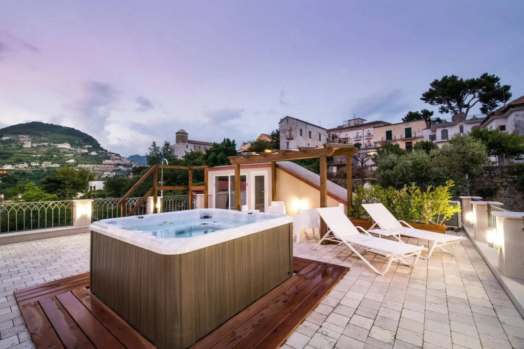 Ravello House