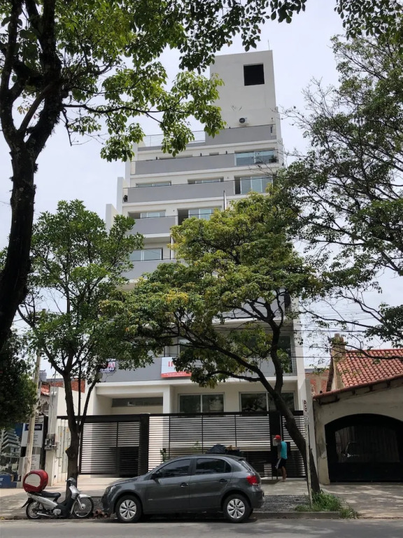 Deluxe 2bedr Apartment With Balcony