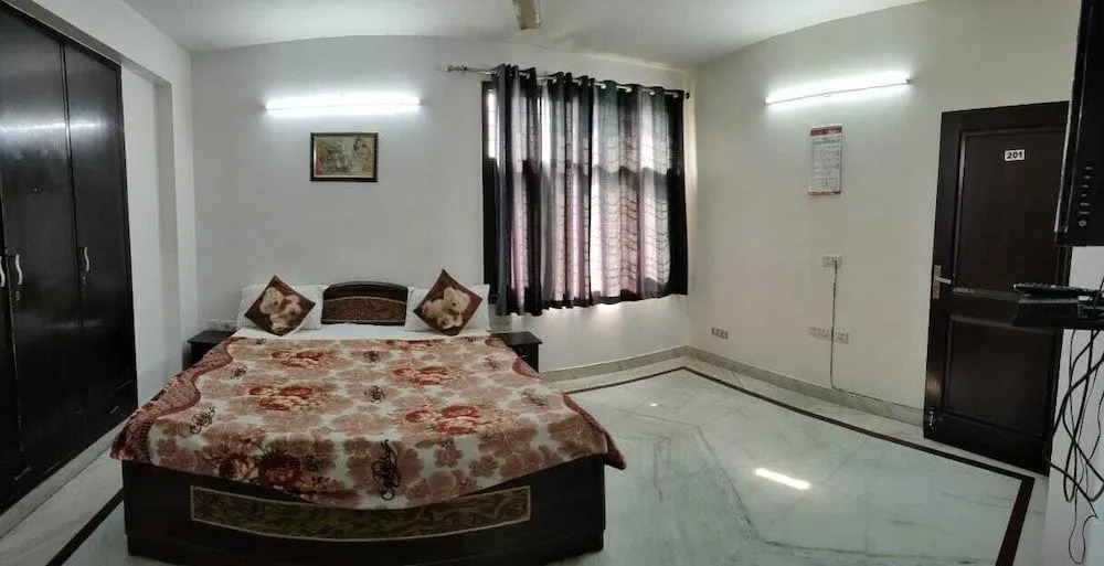 ADB Rooms Knights Inn